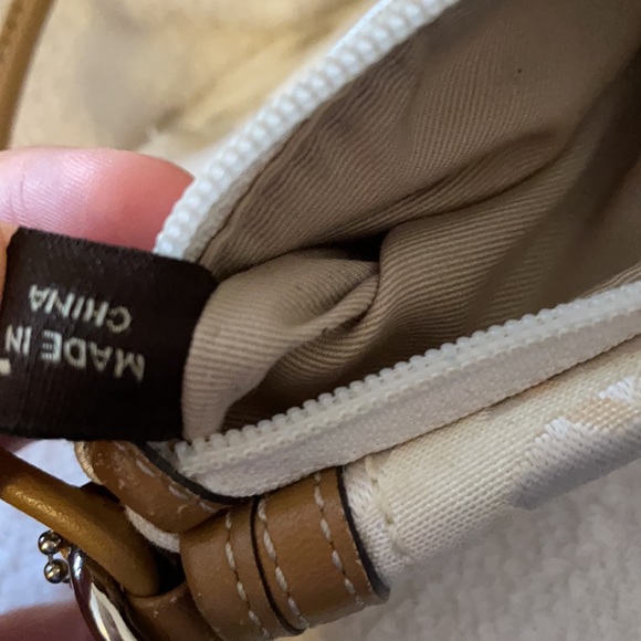 Pre love coach small purse/wallet - Picture 7 of 7